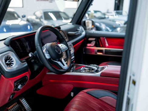 Used 2020 Mercedes-Benz G 550 image 2