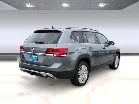 Used 2020 Volkswagen Atlas SE w/ Towing Package FWD image 9