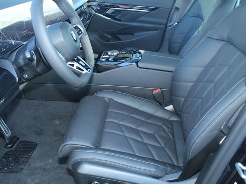 New 2026 BMW 530i xDrive w/ Executive Package AWD/4WD image 19