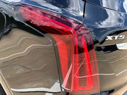 Used 2022 Cadillac XT5 Luxury FWD image 26