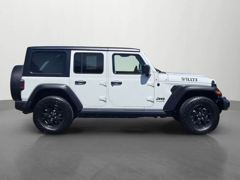 Used 2021 Jeep Wrangler Unlimited Sport AWD/4WD image 7