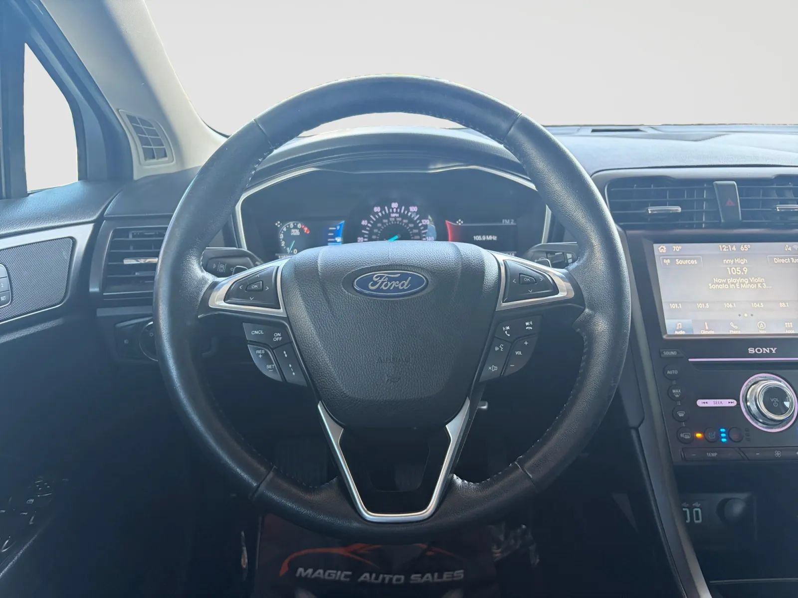 Used 2020 Ford Fusion Titanium AWD/4WD image 30