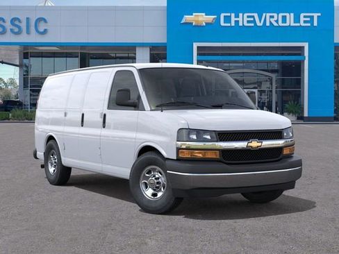 New 2026 Chevrolet Express 2500 w/ Driver Convenience Package RWD image 7