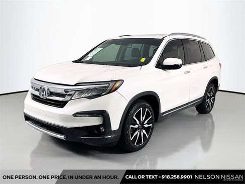 Used 2019 Honda Pilot Touring image 1