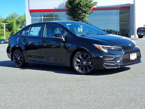 New 2026 Toyota Corolla SE FWD image 2