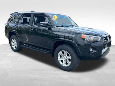 Used 2023 Toyota 4Runner SR5 Premium w/ Moonroof Package image 7