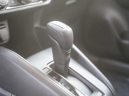 Used 2025 Nissan Versa S w/ Trunk Package image 21