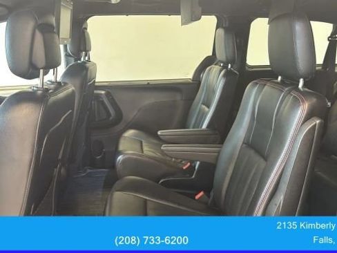 Used 2019 Dodge Grand Caravan GT FWD image 28