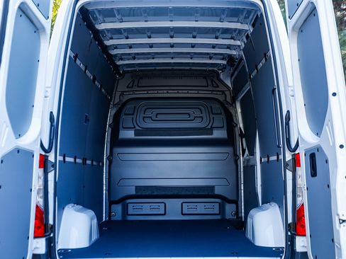 New 2026 Mercedes-Benz Sprinter 2500 image 23