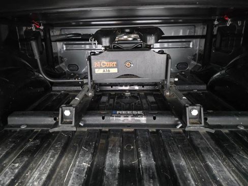 Used 2020 Ford F250 XL w/ STX Appearance Package AWD/4WD image 11