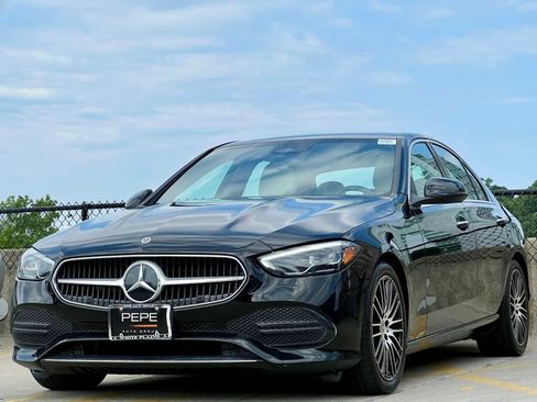 Certified 2022 Mercedes-Benz C 300 4MATIC Sedan image 3