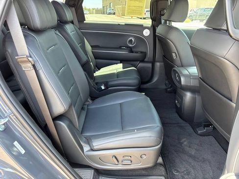 Certified 2026 Hyundai Palisade Calligraphy AWD/4WD image 19