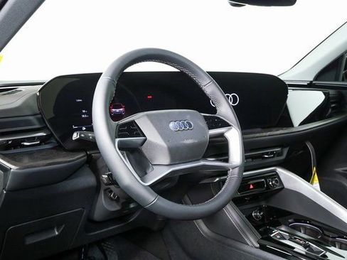 New 2025 Audi Q5 Premium Plus AWD/4WD image 4