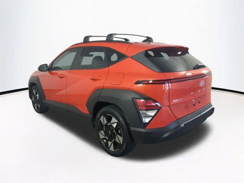 Certified 2024 Hyundai Kona SEL w/ Convenience Package FWD image 7