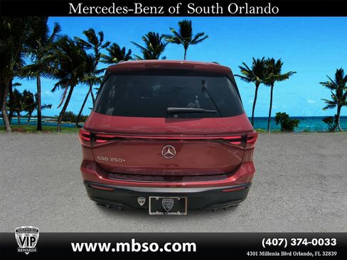Certified 2024 Mercedes-Benz EQB 250+ image 18