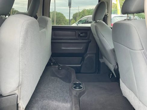 Used 2017 RAM 1500 Express AWD/4WD image 27