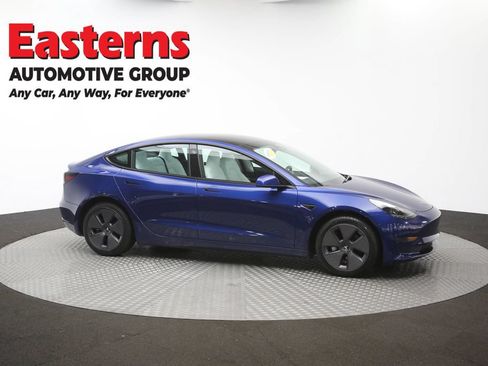 Used 2023 Tesla Model 3 Standard Range RWD image 40
