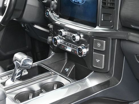 Used 2022 Ford F150 XLT w/ Equipment Group 302A High image 33