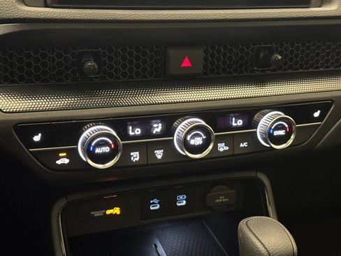 New 2026 Honda CR-V EX image 25