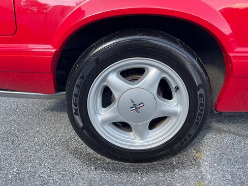 Used 1992 Ford Mustang LX image 11