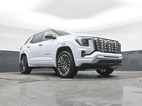 New 2026 GMC Terrain Denali image 49
