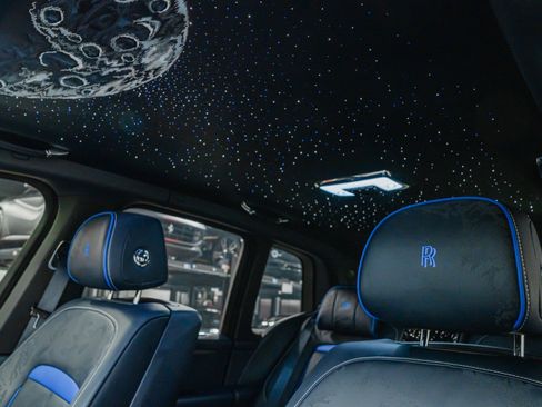 Used 2024 Rolls-Royce Cullinan Black Badge image 17