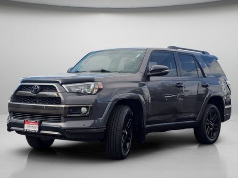Used 2019 Toyota 4Runner Limited AWD/4WD image 21