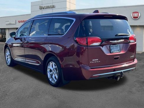 Used 2020 Chrysler Pacifica Limited FWD image 5