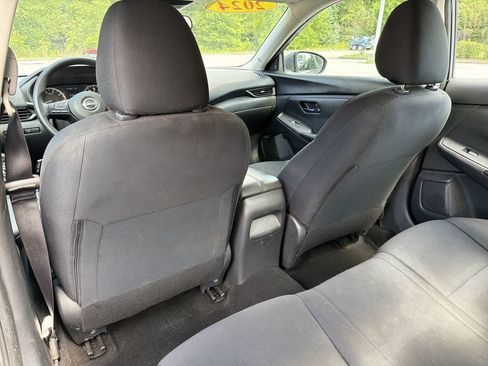 Used 2024 Nissan Sentra S FWD image 19
