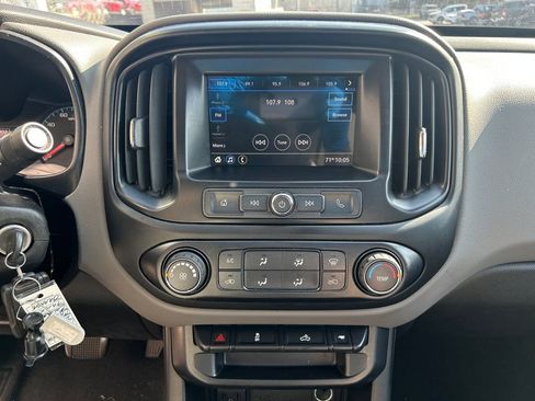 Used 2019 Chevrolet Colorado W/T w/ WT Convenience Package image 17