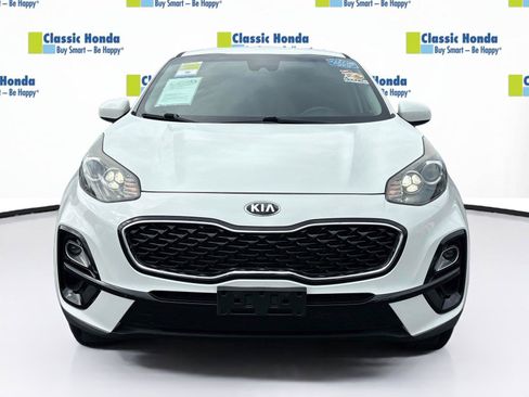 Used 2020 Kia Sportage LX AWD/4WD image 2