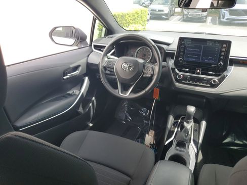 Used 2021 Toyota Corolla SE FWD image 12