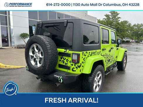 Used 2013 Jeep Wrangler Unlimited Sahara w/ Connectivity Group AWD/4WD image 6