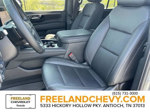 Used 2025 Chevrolet Tahoe Z71 w/ Comfort Package image 29