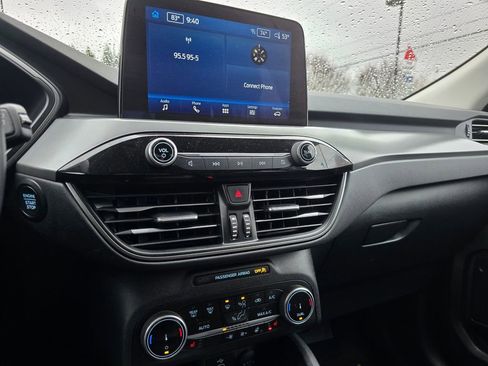 Used 2024 Ford Escape Active image 28