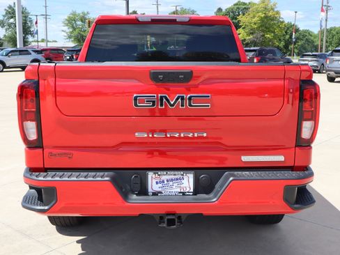 Used 2022 GMC Sierra 1500 Elevation w/ LPO, Elevation Black Package image 7