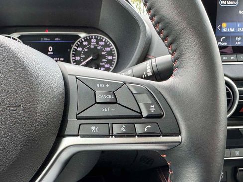 Certified 2025 Nissan Sentra SR w/ SR Premium Package image 22