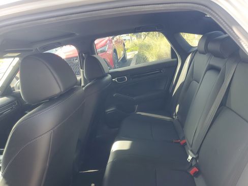 Used 2025 Honda Civic Sport image 10
