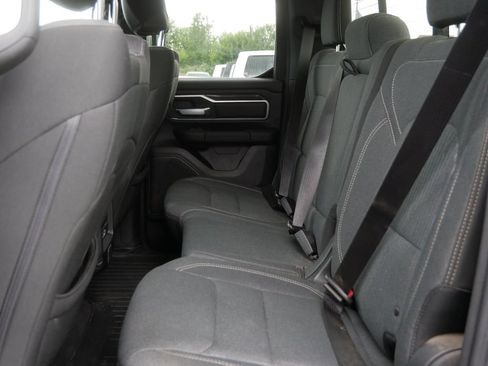 Used 2019 RAM 1500 Big Horn AWD/4WD image 15
