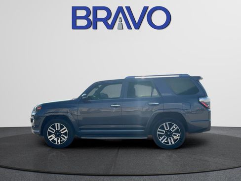 Used 2018 Toyota 4Runner Limited RWD image 9