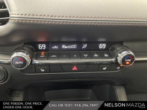 New 2026 MAZDA MAZDA3 2.5 S Hatchback w/ Premium Pkg image 31