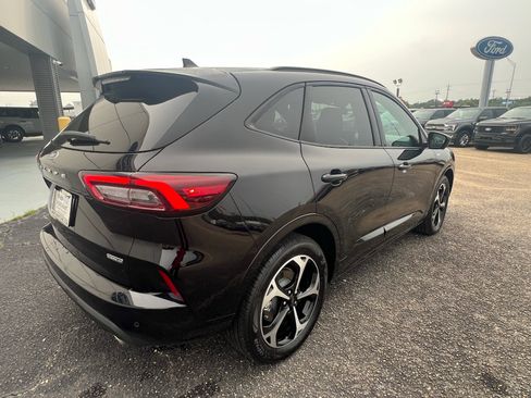 Used 2025 Ford Escape ST-Line Elite w/ Premium Technology Package AWD/4WD image 9