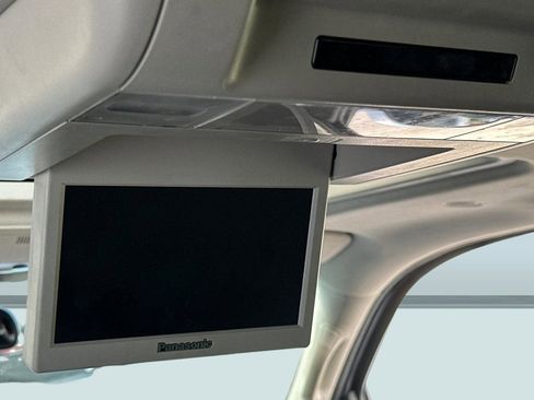 Used 2014 GMC Yukon XL Denali image 34