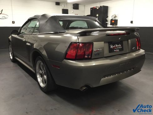 Used 2001 Ford Mustang GT image 19