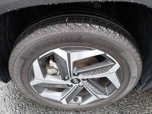Used 2023 Hyundai Tucson Limited AWD/4WD image 10