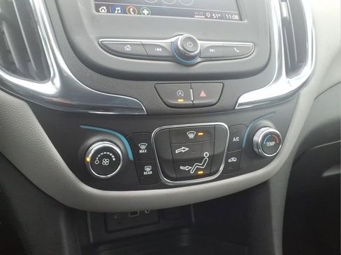 Certified 2024 Chevrolet Equinox LS w/ LS Convenience Package image 16