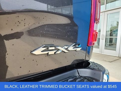 Used 2024 RAM 2500 Laramie AWD/4WD image 9