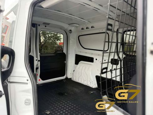 Used 2017 RAM ProMaster City Tradesman w/ Rear Back-up Camera Group FWD image 11