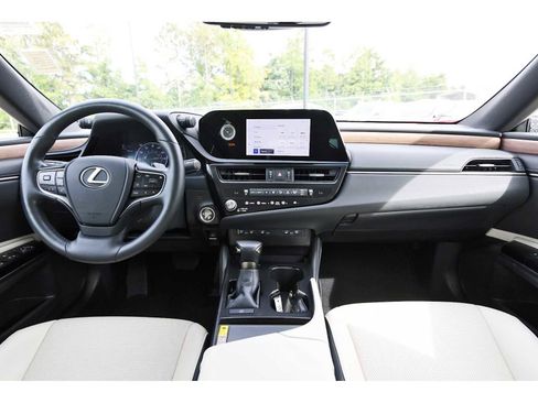 Used 2025 Lexus ES 350 w/ Premium Package FWD image 7