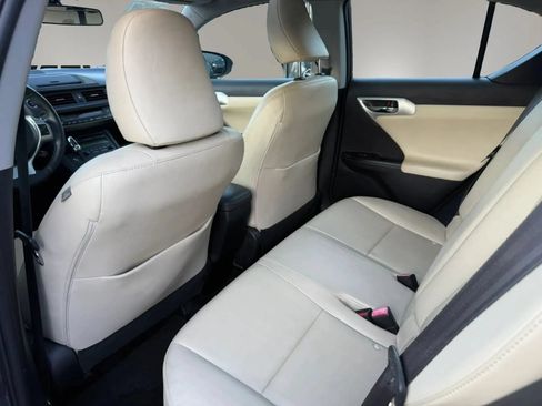 Used 2012 Lexus CT 200h Premium FWD image 28